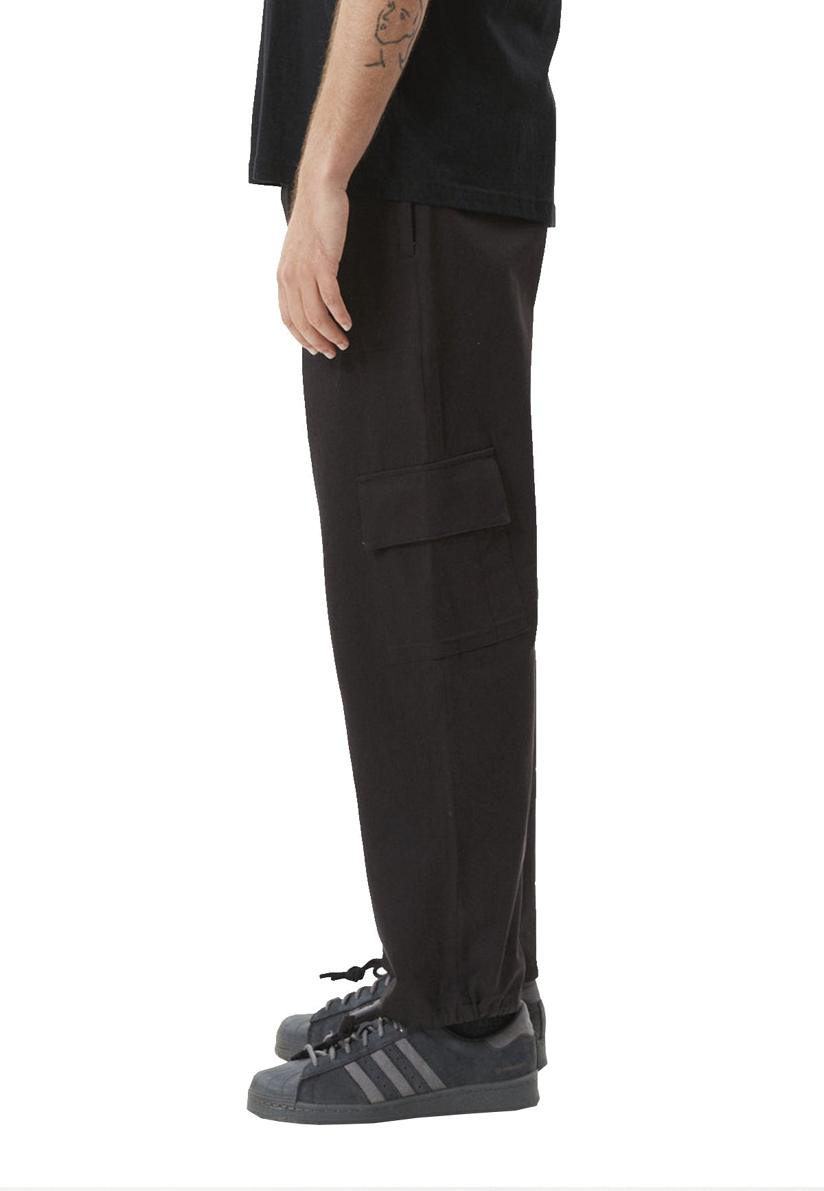 ATLAS PANTS BLACK - Moeon