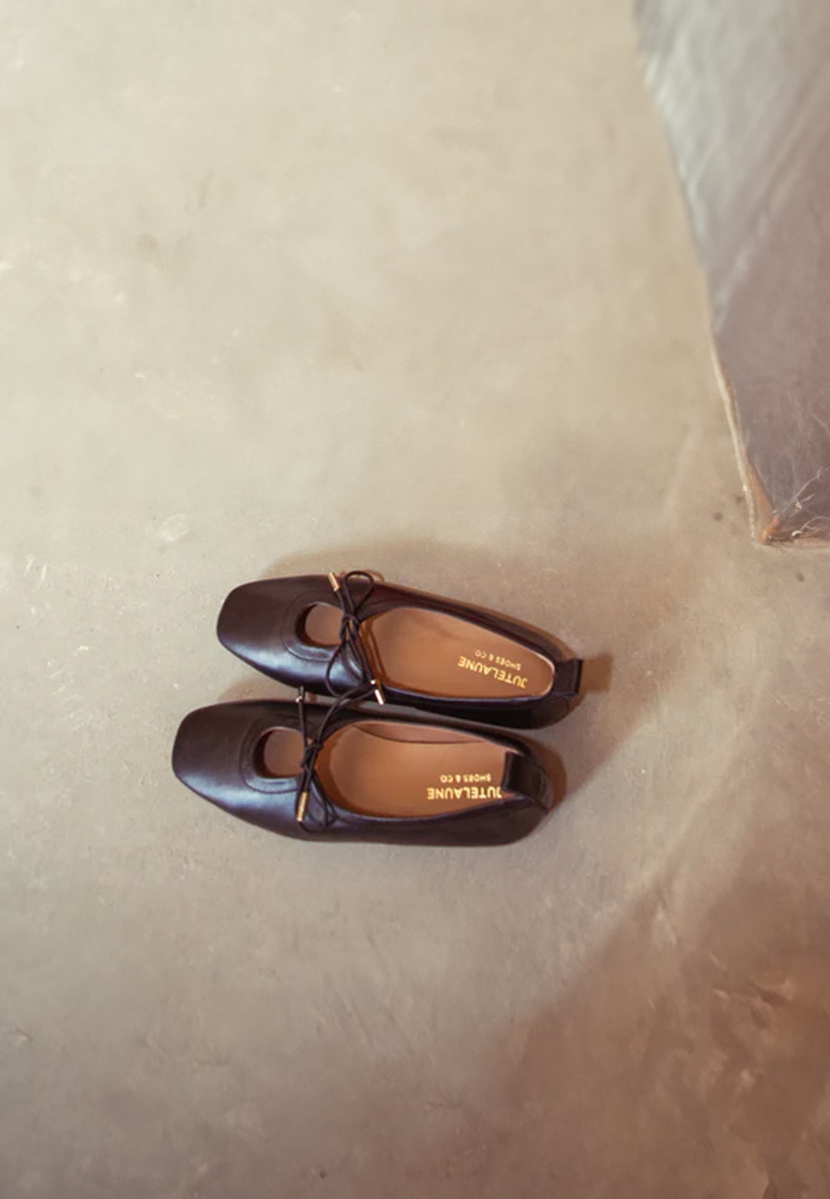 BALLERINA BLACK LEATHER - Moeon