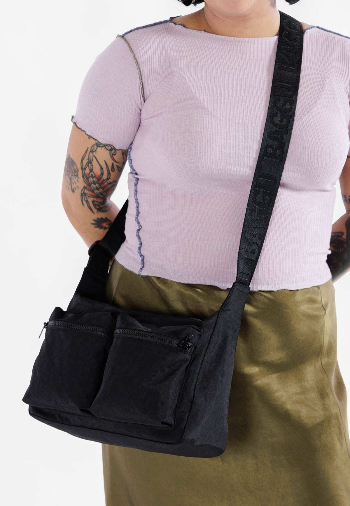 MEDIUM CARGO CROSSBODY BAG - Moeon
