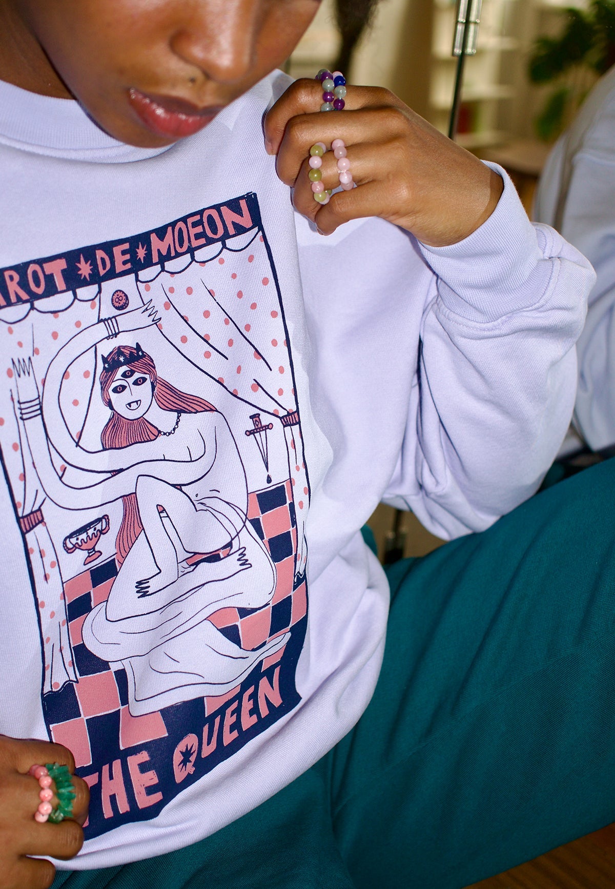 OVERSIZED CREW TAROT DE MOEON "THE QUEEN" - Moeon