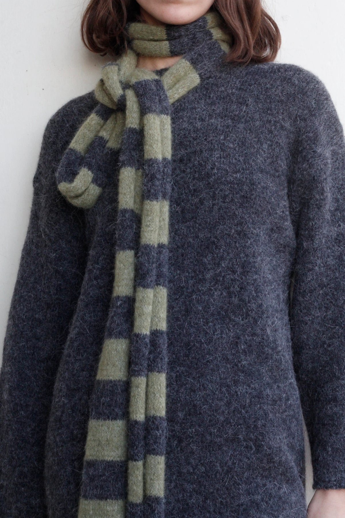 KNITTED STRIPED SCARF