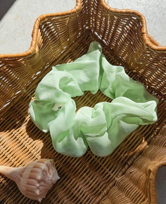 MEADOW SILK SCRUNCHIE