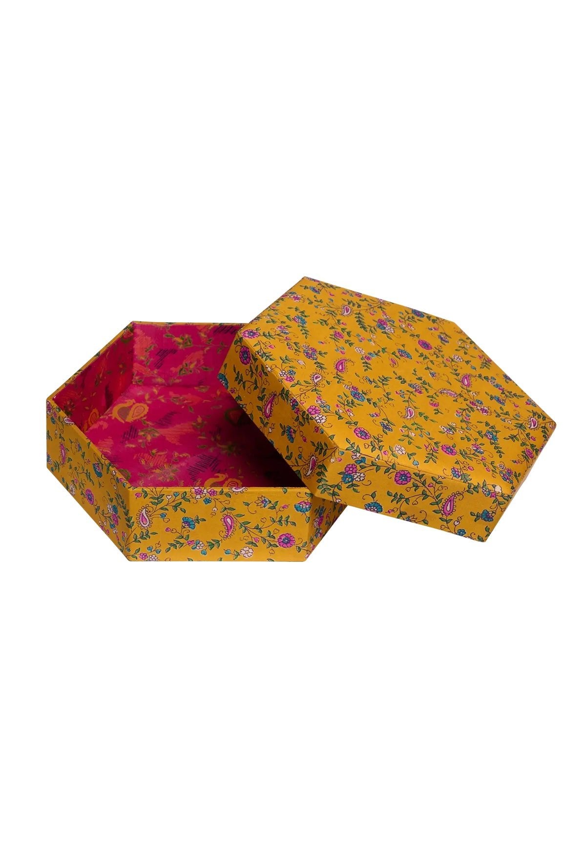 ALISON HEXAGON SILK BOX - Moeon