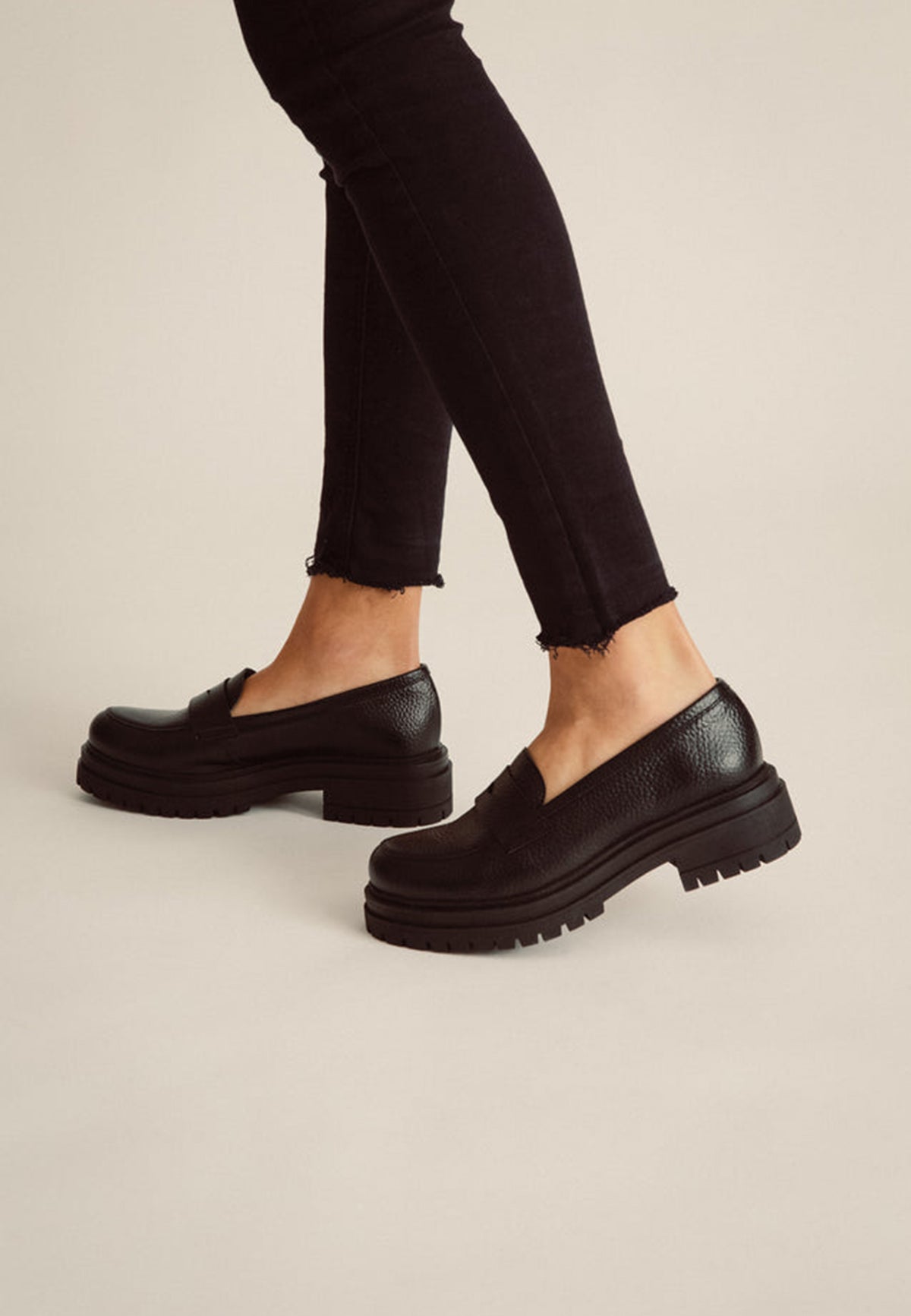 CLASSIC MOCCASSINS BLACK - Moeon