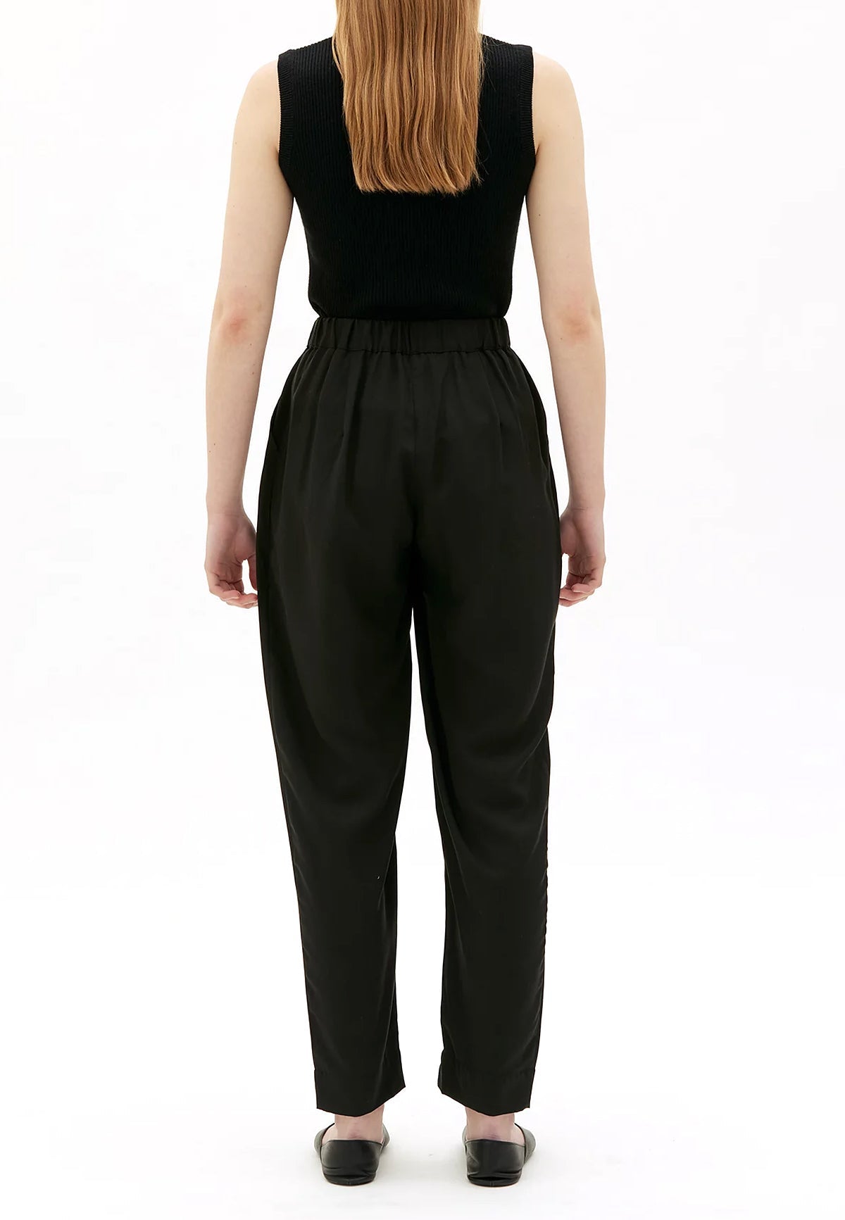 ELASTIC TENCEL PANTS BLACK - Moeon