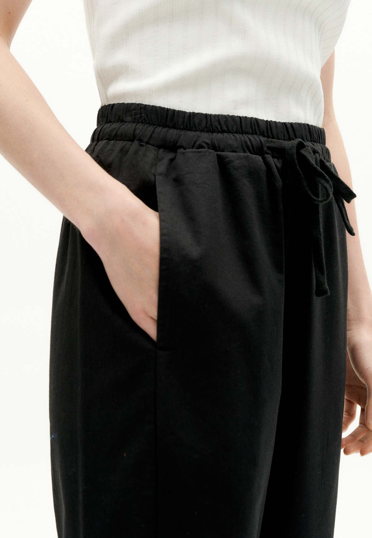 ESTHER PANTS BLACK - Moeon