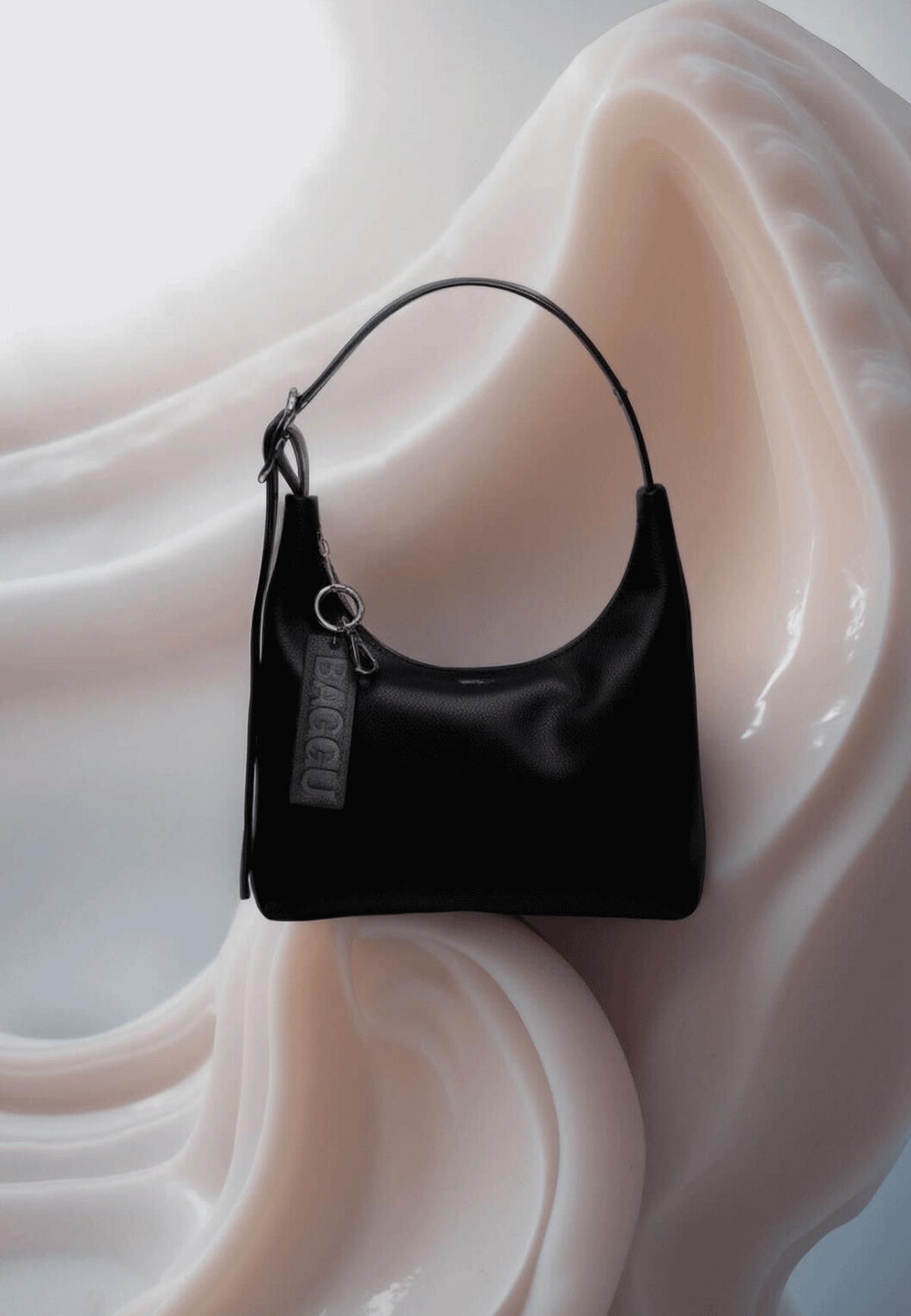 RECYCLED LEATHER MINI SHOULDER BAG BLACK - Moeon