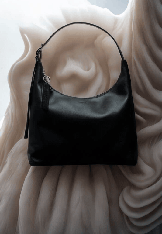 RECYCLED LEATHER SHOULDER BAG BLACK - Moeon