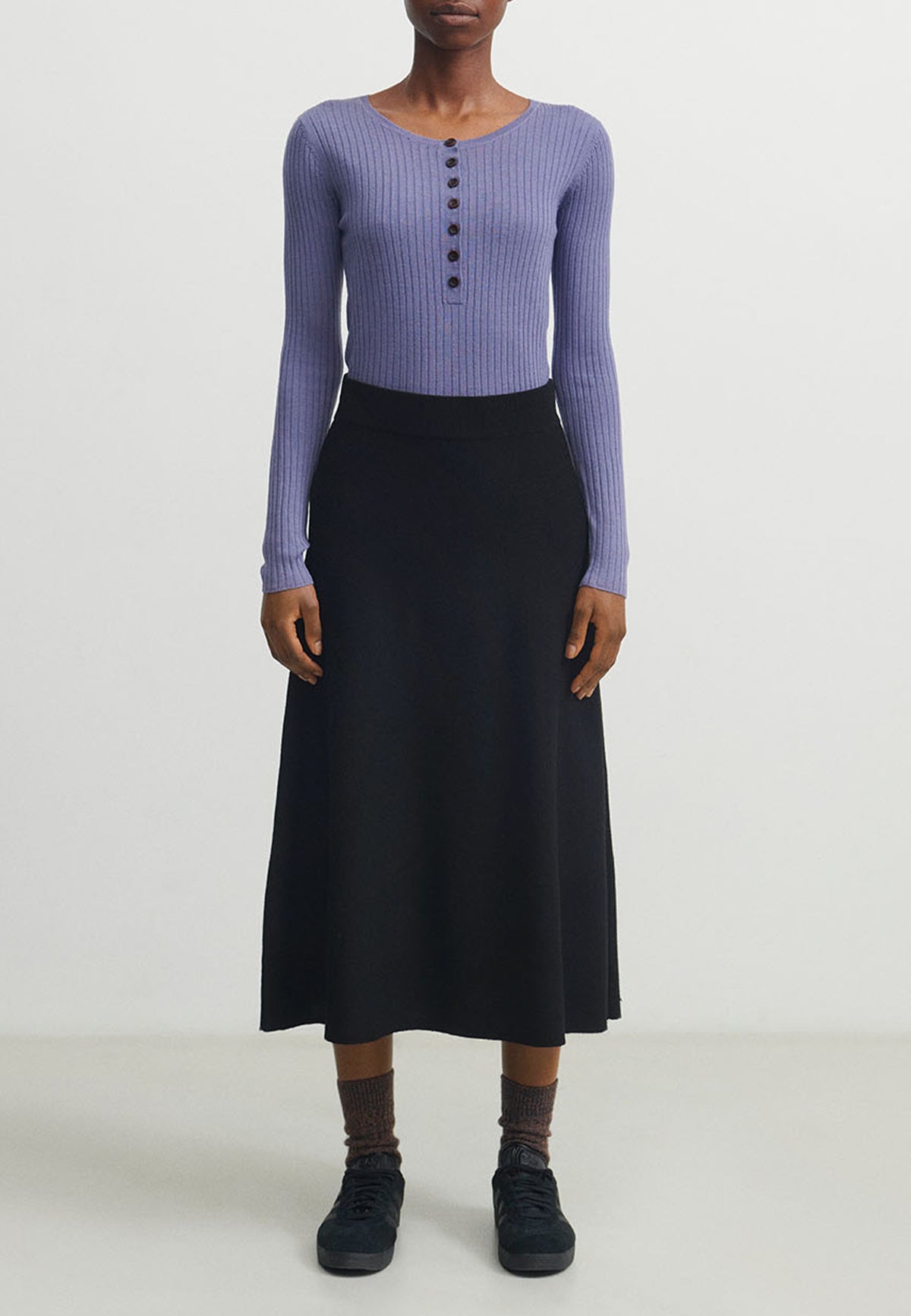 RIB BUTTON BLOUSE DUSTY VIOLET - Moeon