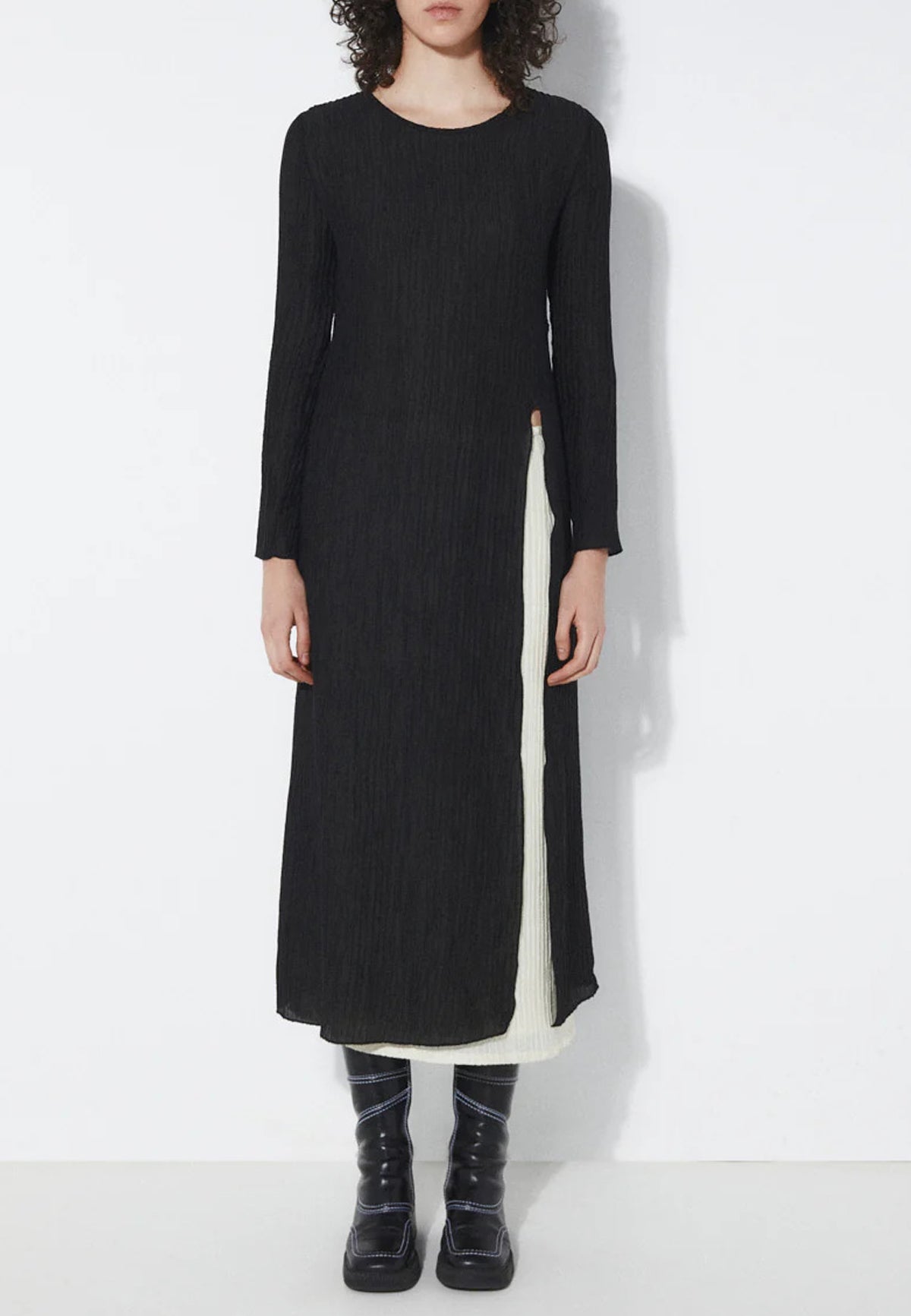 SAFO LONG SHIRT BLACK - Moeon